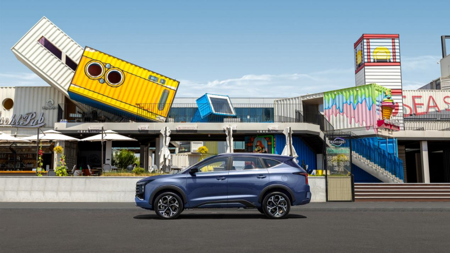 9.98-14.98万元 大七座电混SUV 江淮X8 E家正式上市2326.png 9.98-14.98万元 大七座电混SUV 江淮X8 E家正式上市2326.png